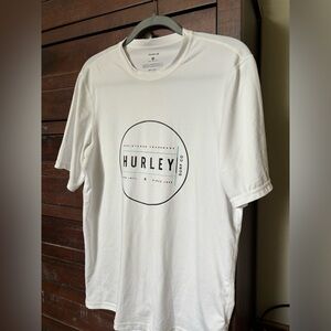 Hurley Men’s UPF50 Rashguard Tee- Worn once by Me - Size M (they only had mens)